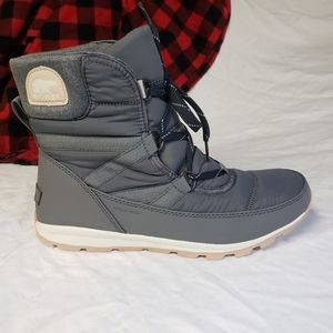 NEW Sorel Whitney Short Lace boots